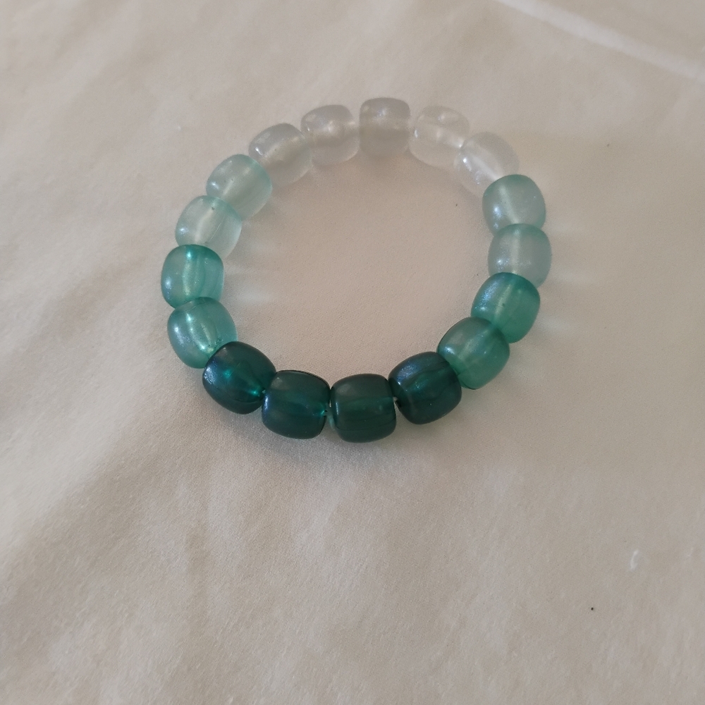 3@$21 deals🔦Glow In The dark, Frosted Green... Barrel Bracelet